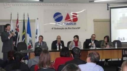 Sérgio Dalaneze (em pé), Antonio Carlos Berlini, William Nagib Fº, Rosa Cattuzzo, Peterson Santilli e Raquel Picelli no evento