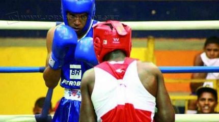 Jhonatan é tetracampeão brasileiro, três vezes no Cadete e uma no Juvenil. Atualmente, o rio-clarense é atleta do Palmeiras