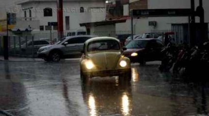 Na tarde dessa sexta-feira (19), Rio Claro registrou um volume de 1,4 mm de chuva, o que surpreendeu os munícipes