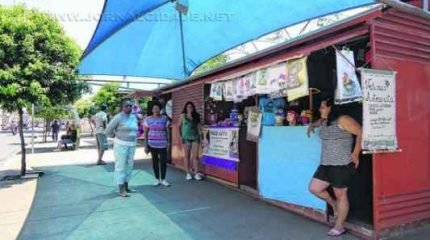 Em setembro de 2011 foram entregues os quiosques da Rua 1, que nunca foram ocupados pelos comerciantes do Jardim