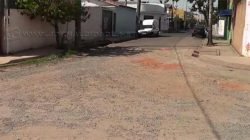 Falta de asfalto e galeria de águas causam transtornos para moradores na Vila Cristina