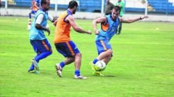 Elenco segue treinando no Schmidtão até a estreia, no dia 31, contra o Botafogo, em casa