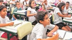 Alunos da rede estadual voltam às aulas no dia 3 de agosto (Foto: A2img / Milton Michida)