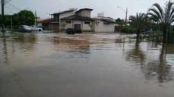 Alagamento registrado pelo leitor Adilson Sassis no Jardim Anhanguera na quarta-feira (23)