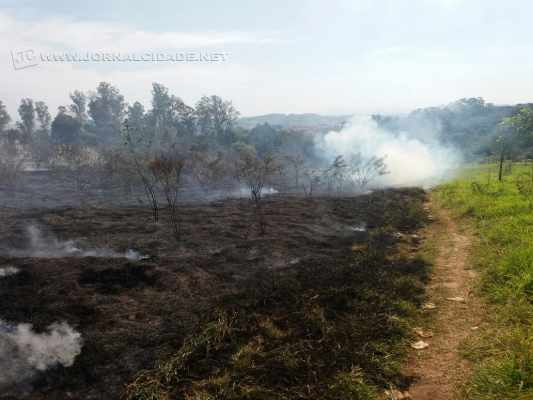 Incêndio atinge grande área do Cervezão nesta sexta-feira (15)