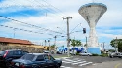 Veículos que trafegam pelo trecho da Rua 14 com a Avenida 40 devem se atentar aos novos semáforos que foram ali instalados