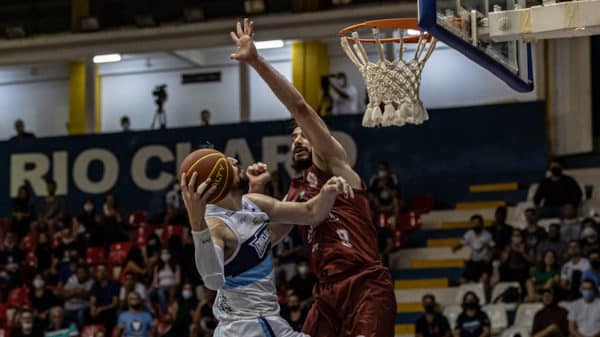 Paulistano bate Rio Claro e força o jogo 3 nos playoffs do NBB