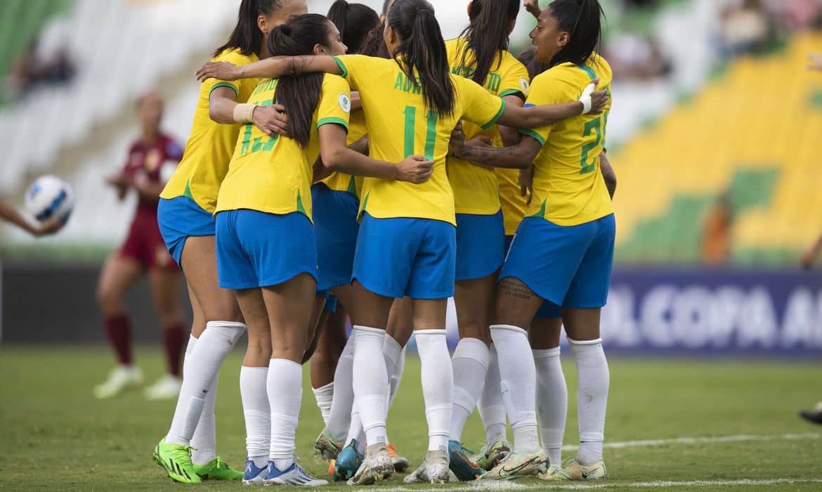 Governo adotará ponto facultativo em jogos da Seleção Feminina