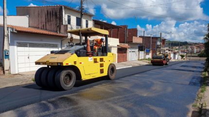 Prefeitura intensificou serviço em toda a cidade com o programa Rio Claro em Ação.