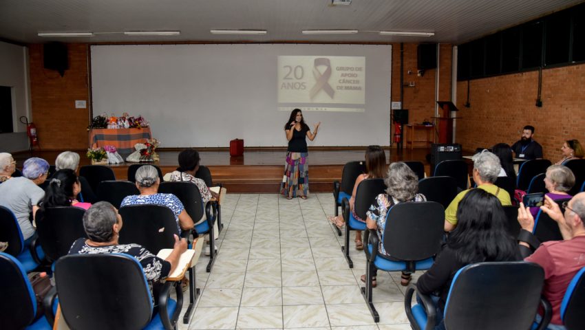 Grupo Do Cead Em Apoio A Mulheres Com Câncer Completa 20 Anos Jornal